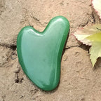 Gua Sha Jad Autentic – Anti-Rid, Fermitate și Relaxare Facială